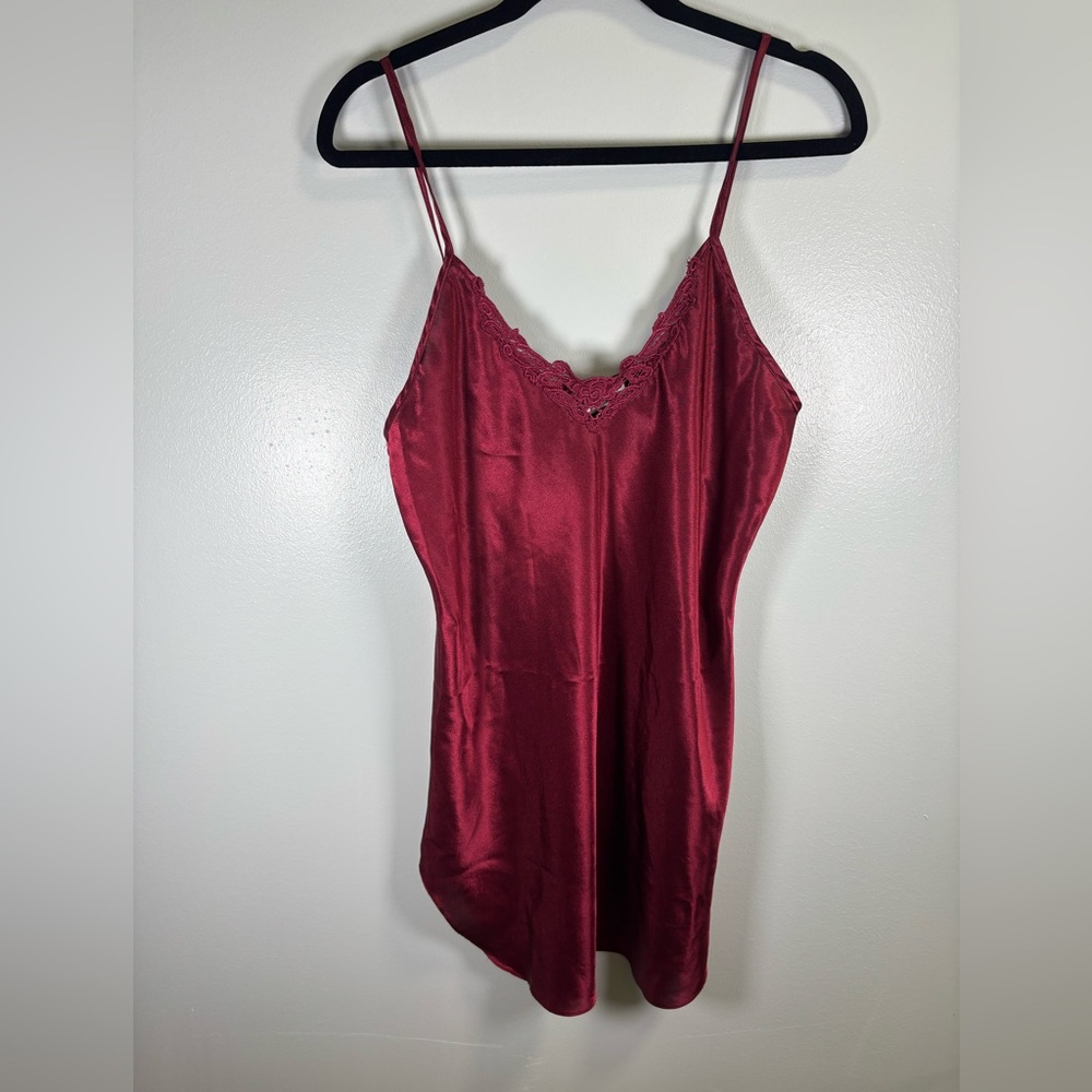 Vintage Inner Most Maroon Chemise with Lace Trim Size M